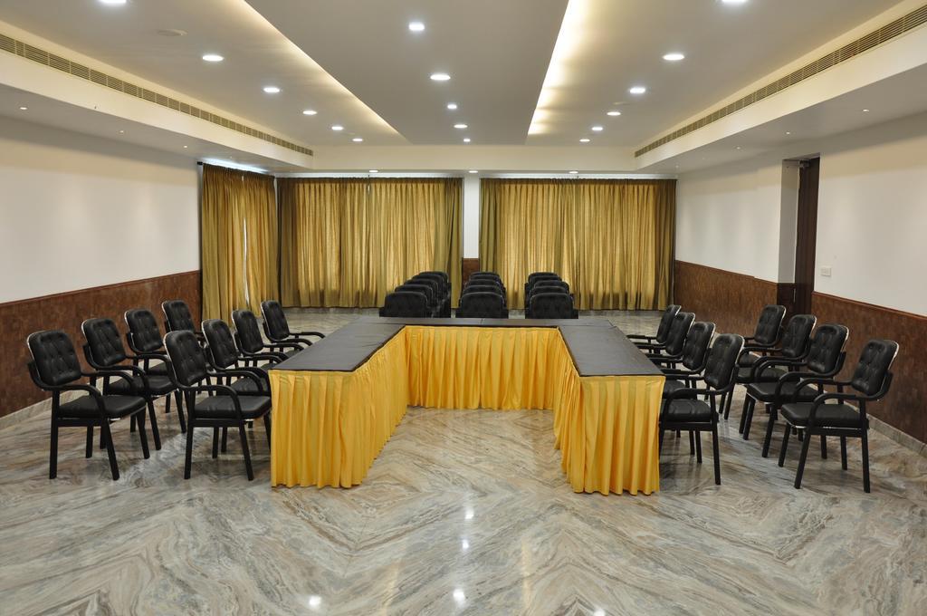 King Paradise Hotel Tiruchirappalli Exterior photo
