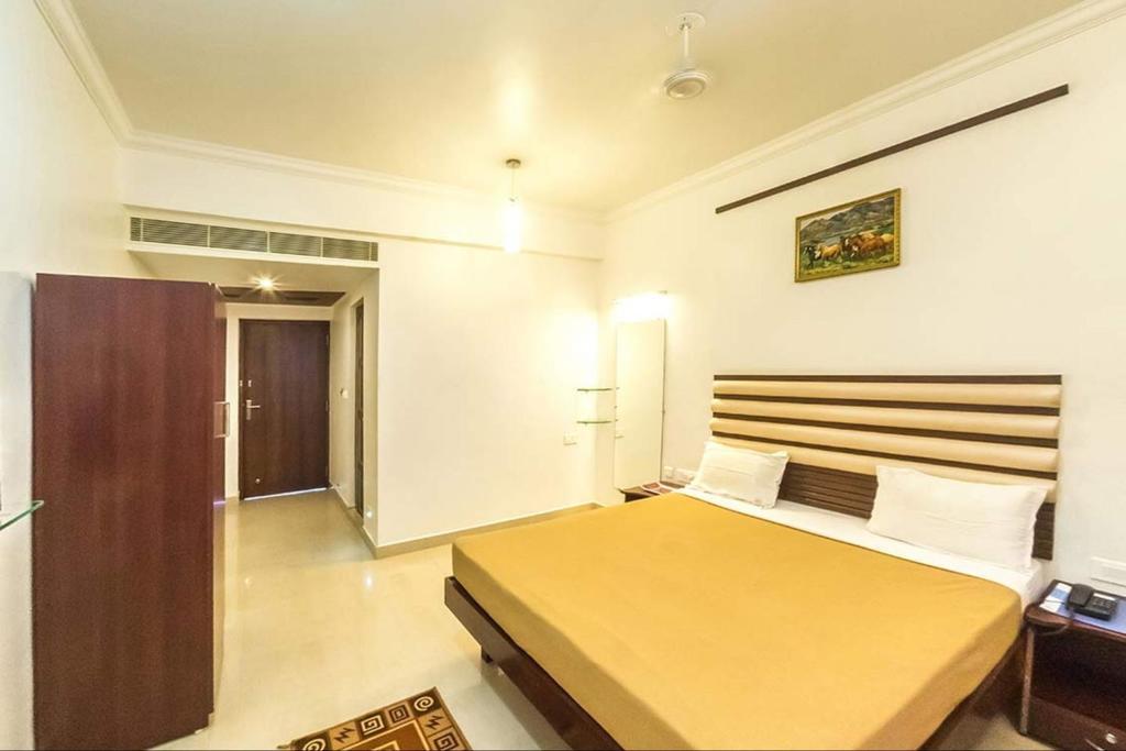 King Paradise Hotel Tiruchirappalli Exterior photo