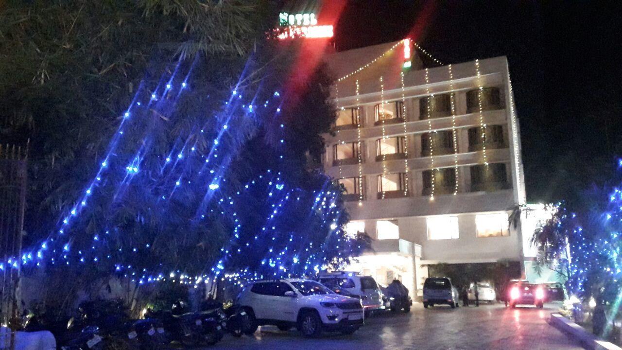 King Paradise Hotel Tiruchirappalli Exterior photo